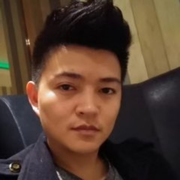 独寂爱风萧的照片