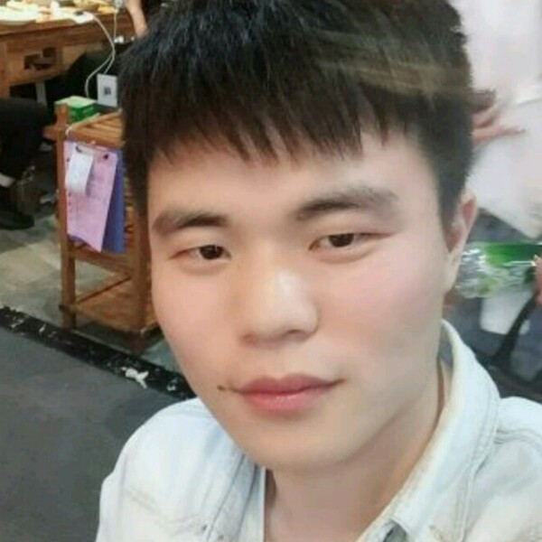 帆哥哥的照片