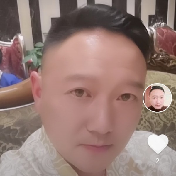 羿辰的照片