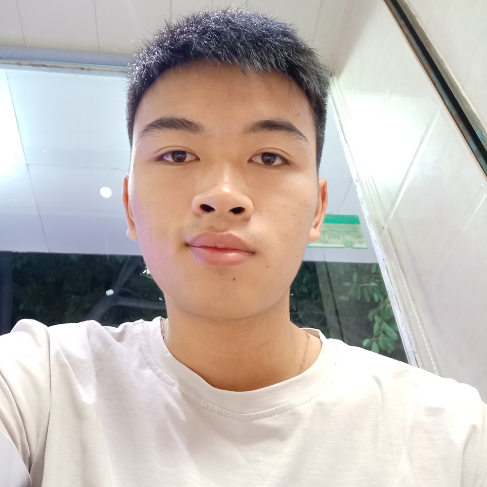 落拓洛尘的照片