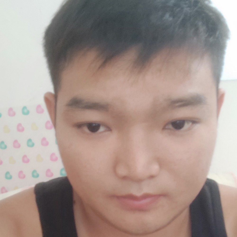 唠叨泪了路人的照片