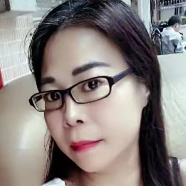 过客纯真的照片