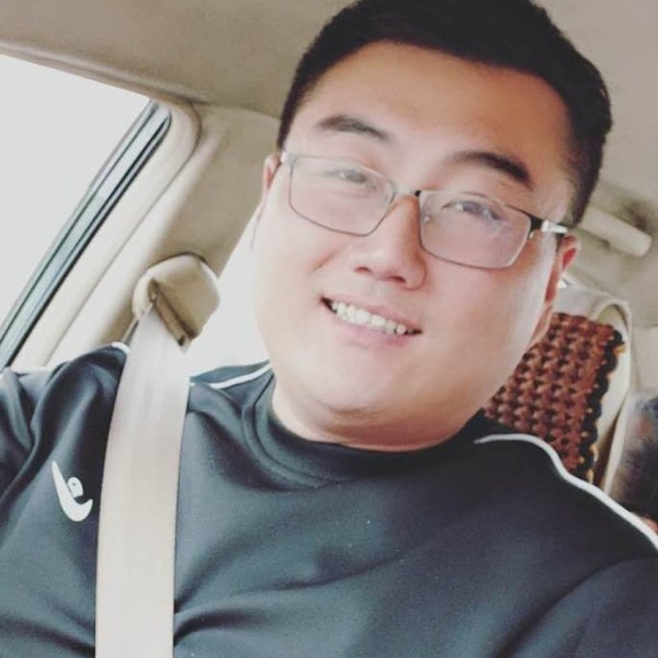 城阳男人的照片