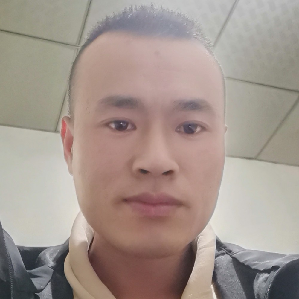 滕少天的照片