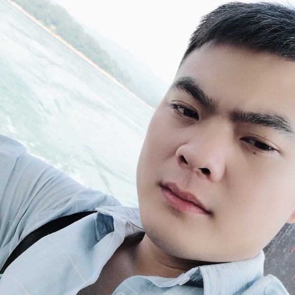 谨慎爱恋醉月的照片