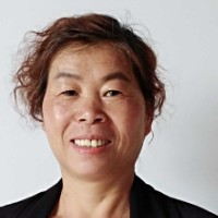 阳光下de彩虹的照片
