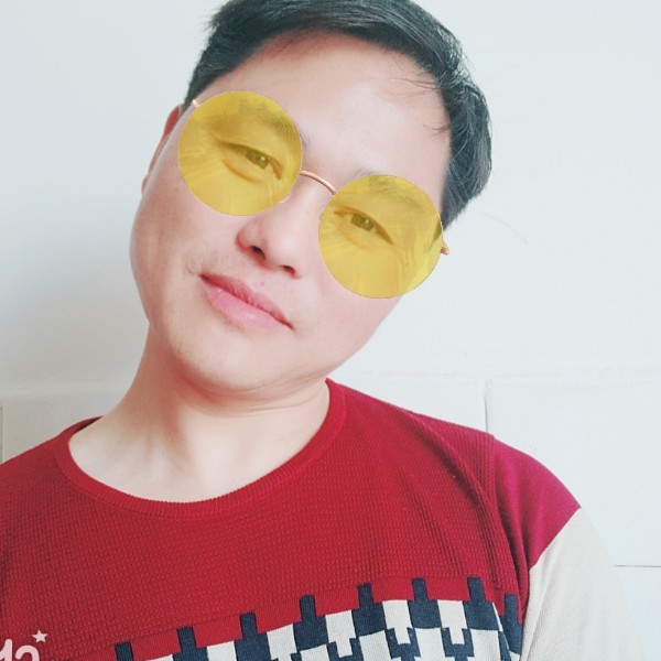 大胆浅吻晨阳的照片