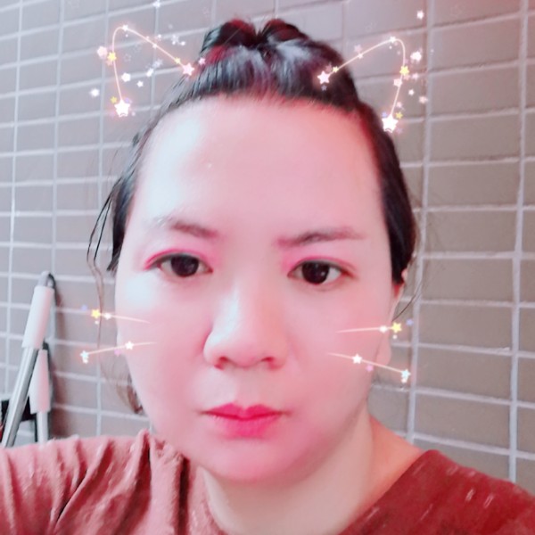 蝶舞華麗的照片