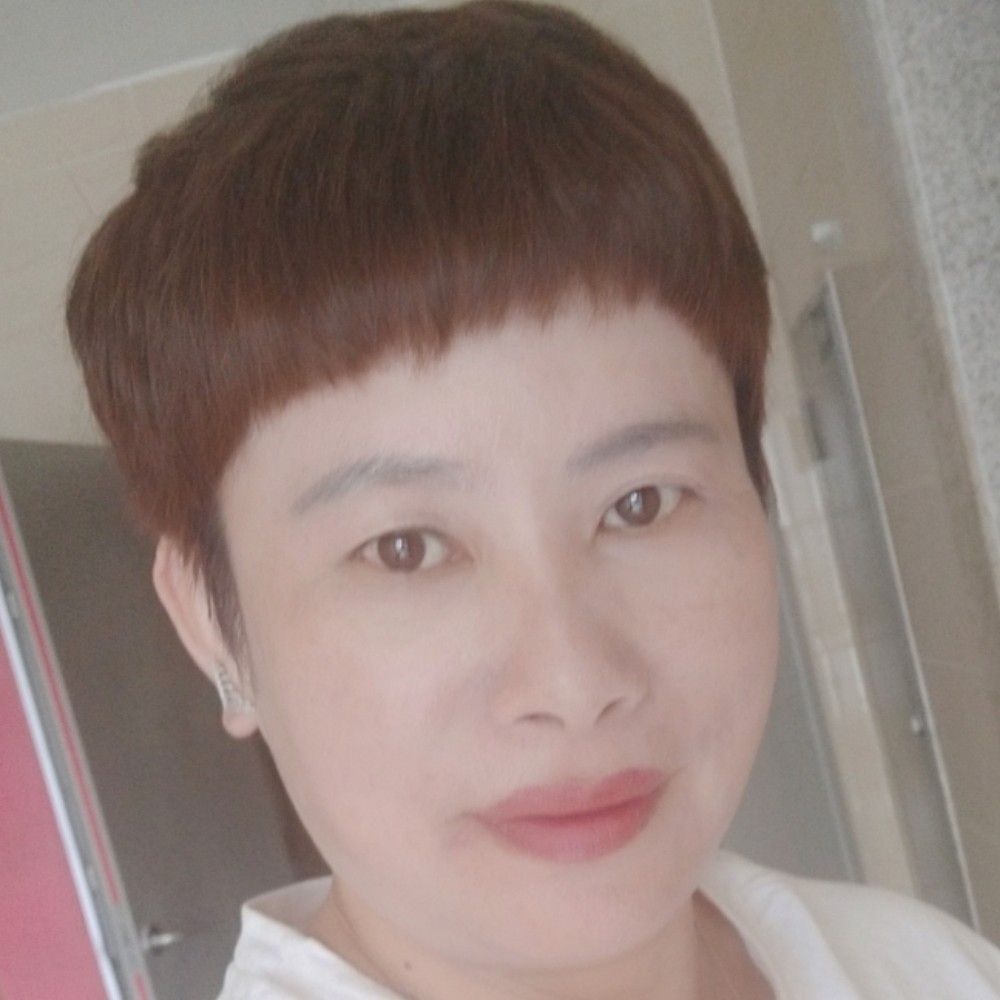 感动踢绿茶的照片