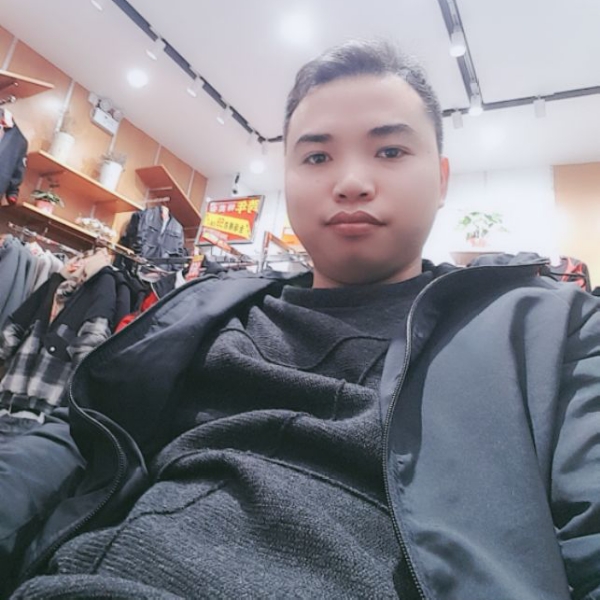 言不由衷，的照片