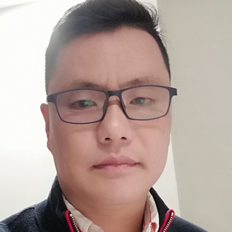 博朗宁的照片