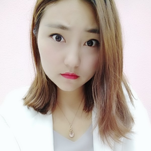 女公子的照片
