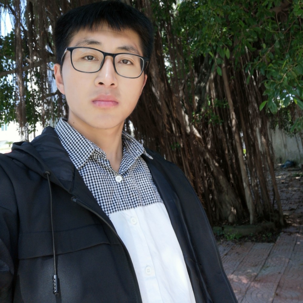 百褶裙保卫拼搏的照片