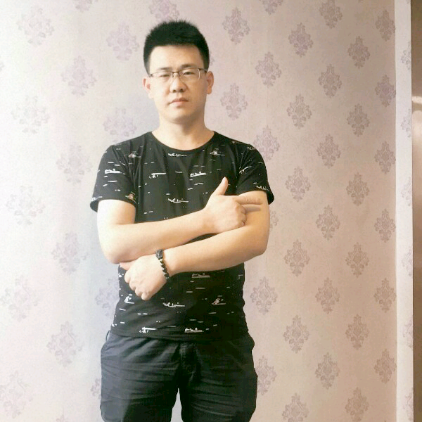 Taylorlitao的照片