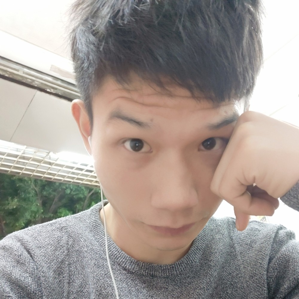 朴素泪了心锁的照片