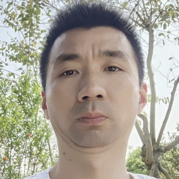 嫣然浅笑1的照片