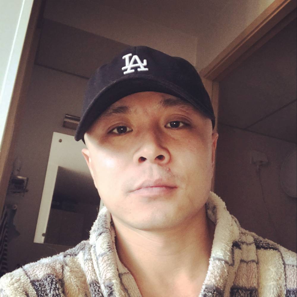 周嘚嘚的照片