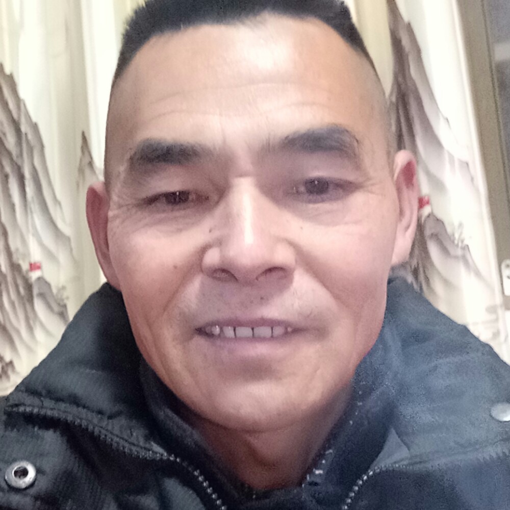 俩孩单身汉的照片