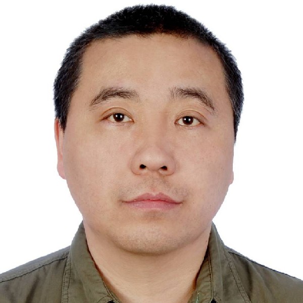 午夜的烛光的照片