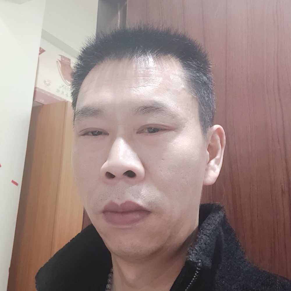 拥抱世界在来的照片