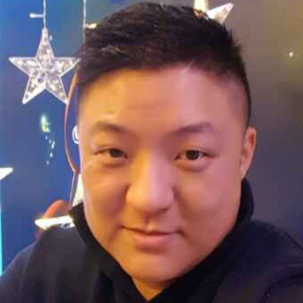 弑神τ杰少的照片