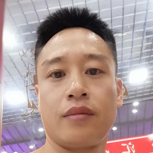 皇朝忘情的照片