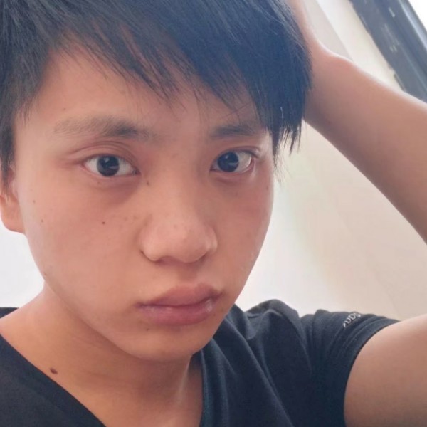 含糊苗条的照片