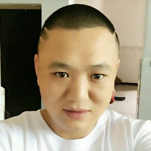 雨田雷军的照片