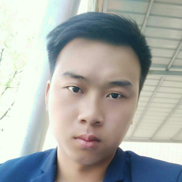 小颜小颜的照片