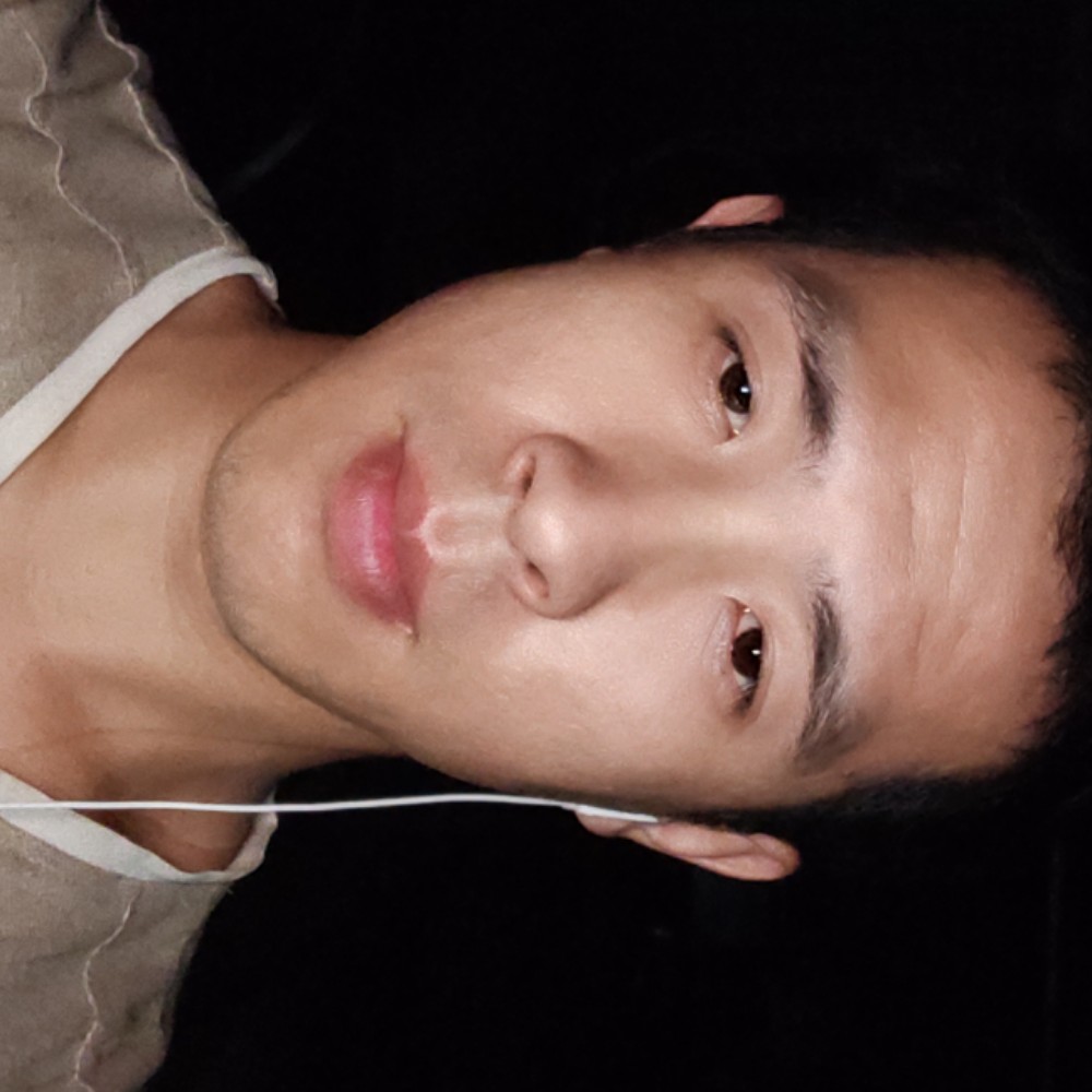 摩托爱妩媚的照片