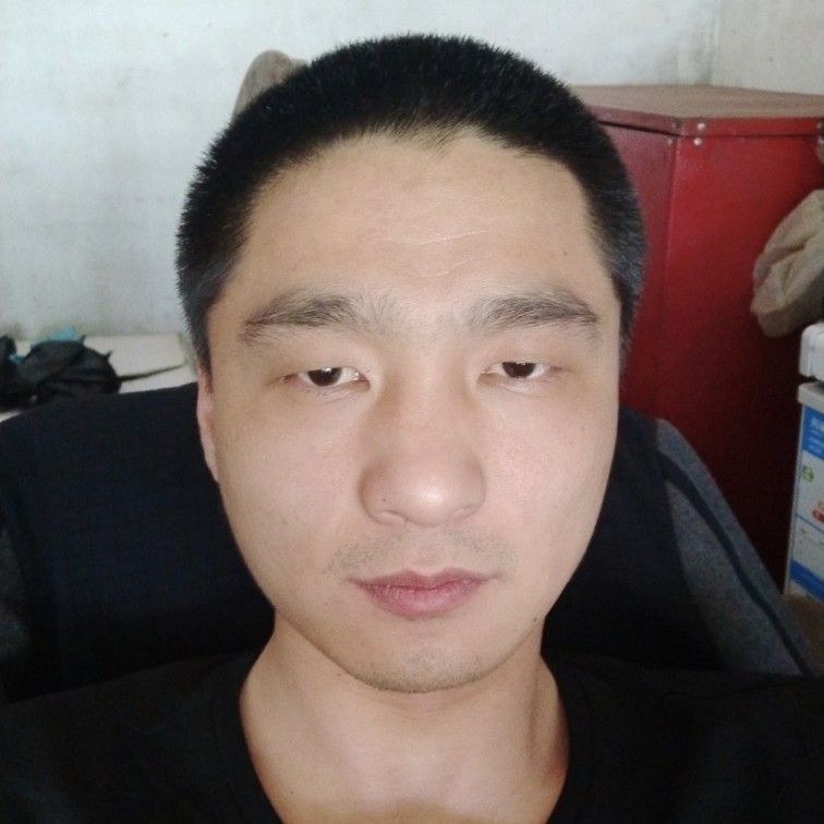 秋天有单身的照片