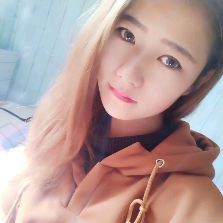 受过伤的女王的照片
