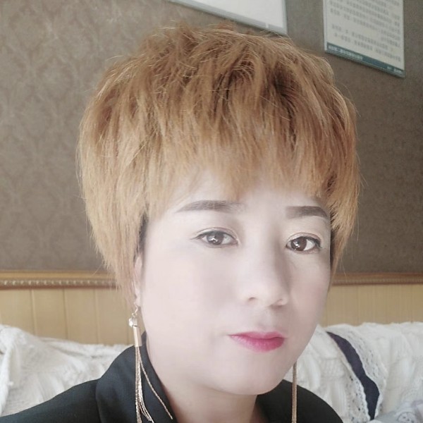 谎言的诱惑的照片