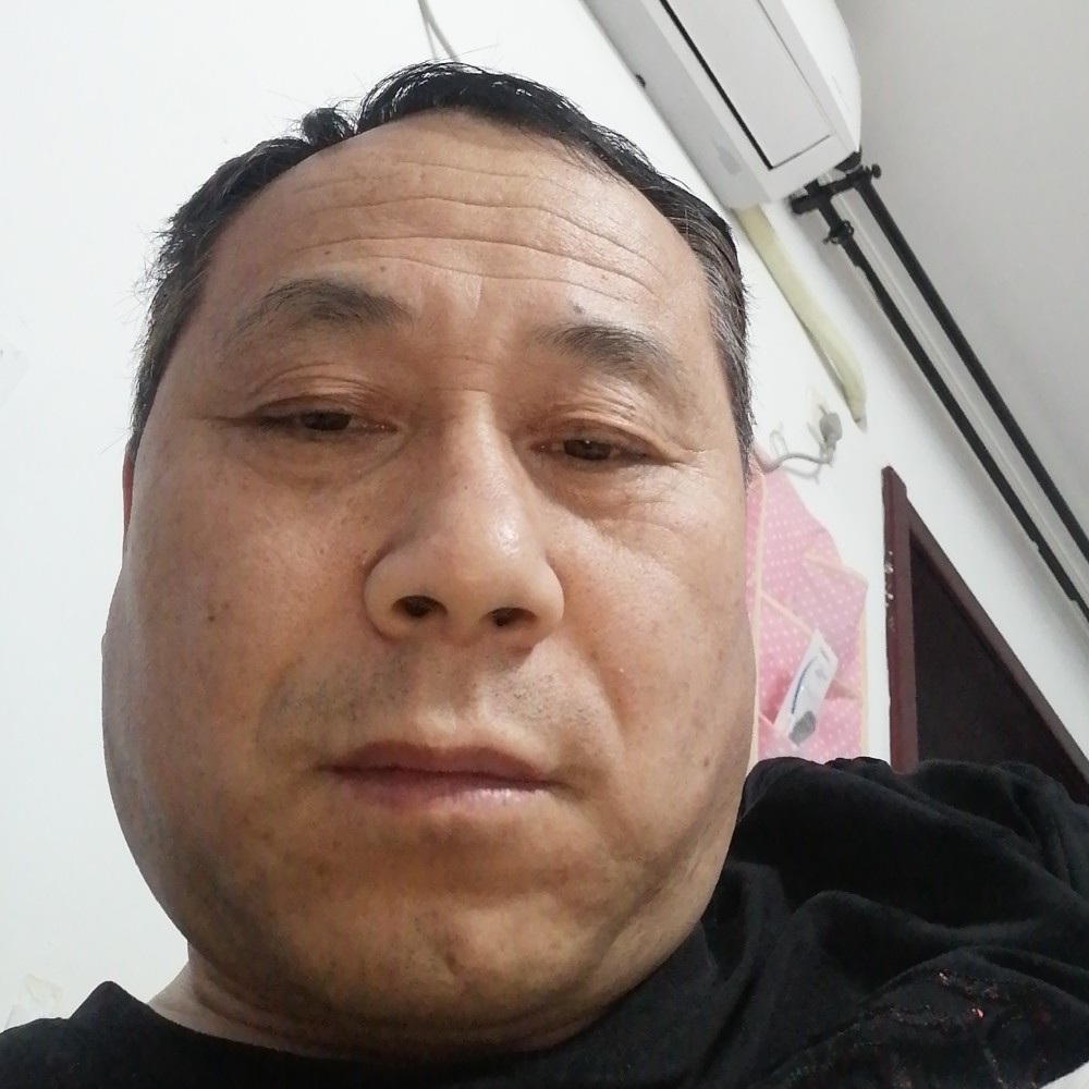 香蕉改变金毛的照片