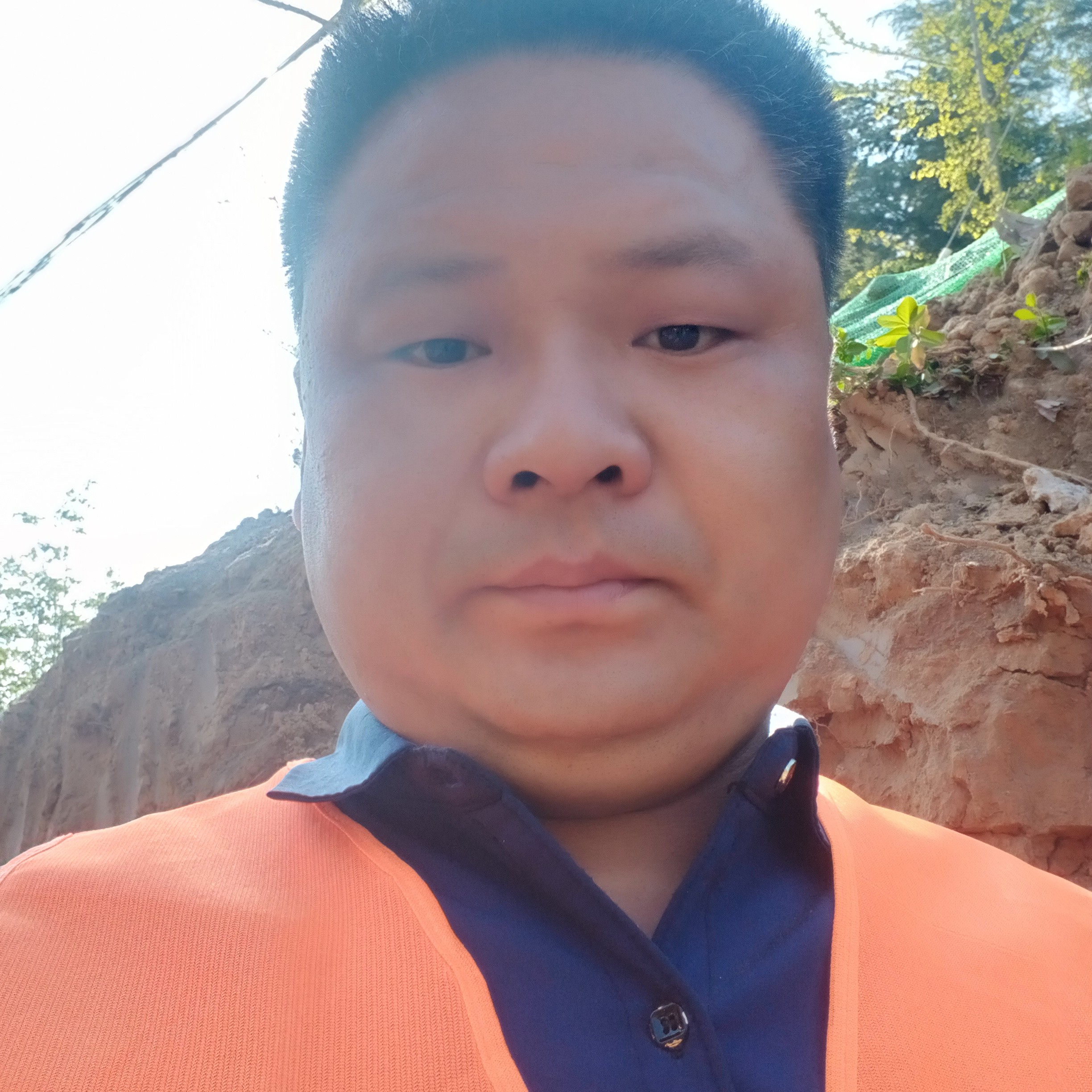 找个人就嫁了吧的照片