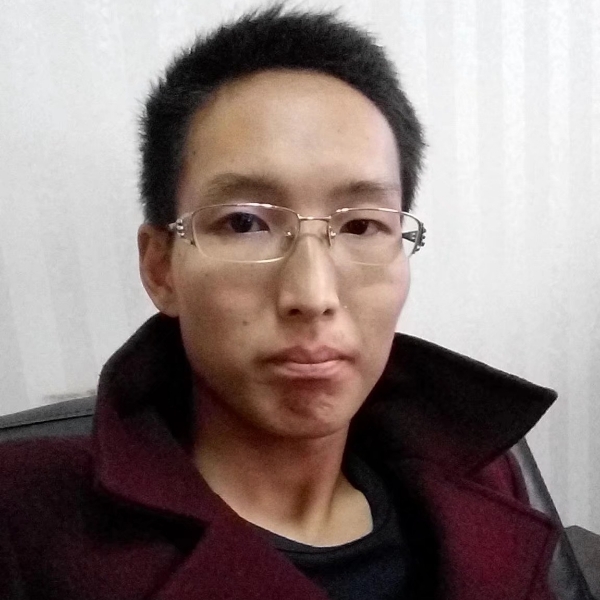 黎明曙阳的照片