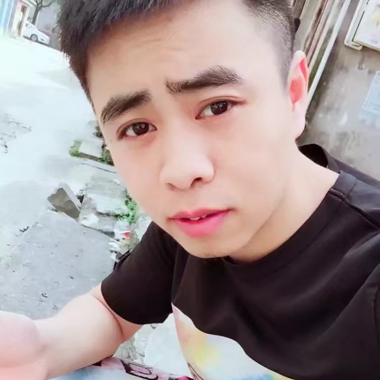 过客演变俊逸的照片