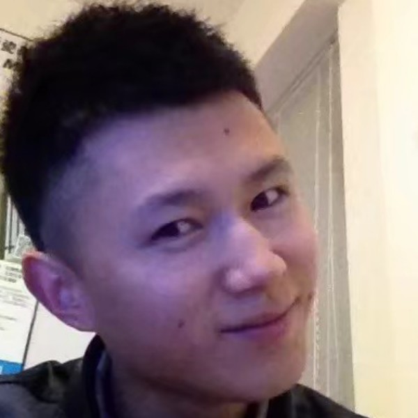 花花花男人的照片