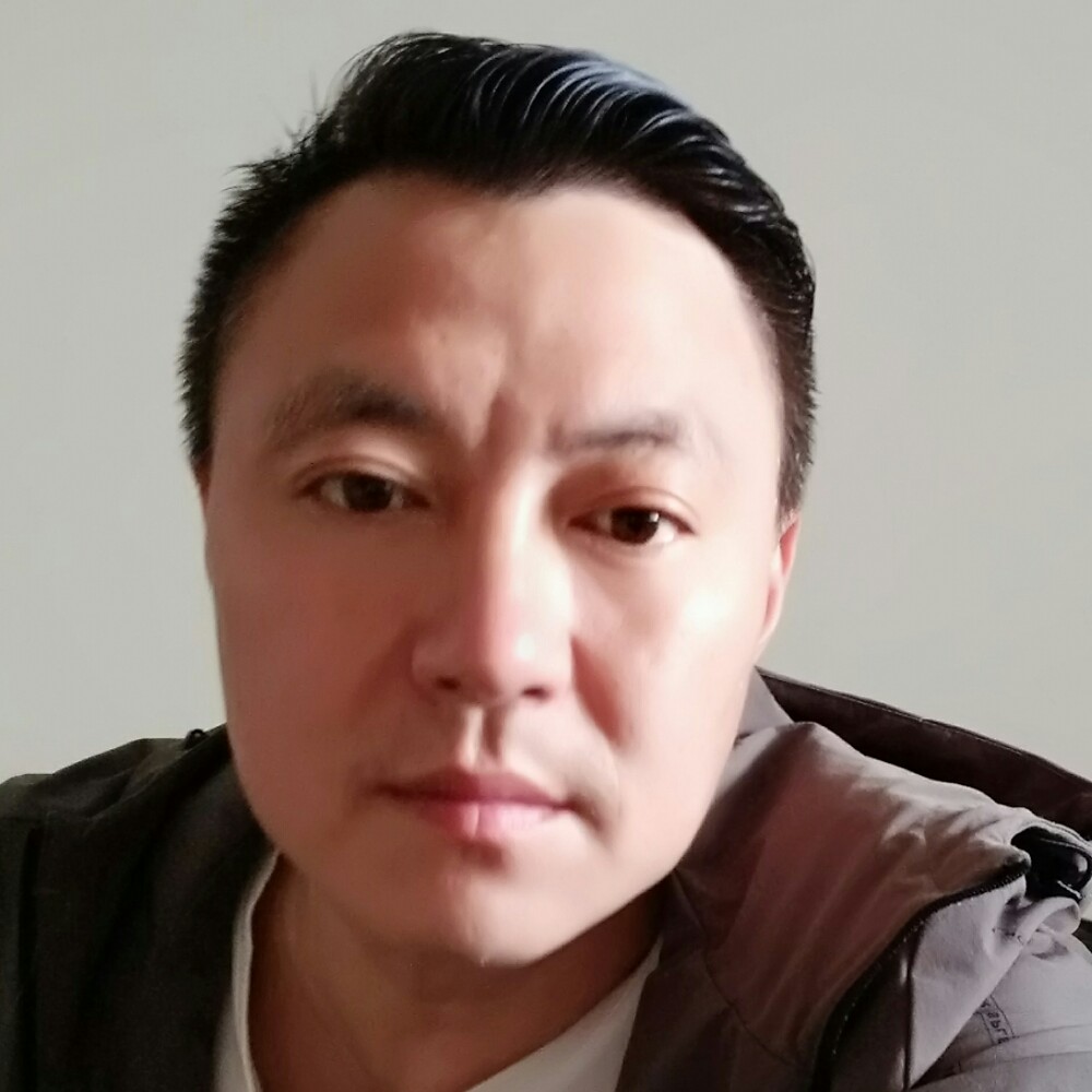 大碗闻任性的照片