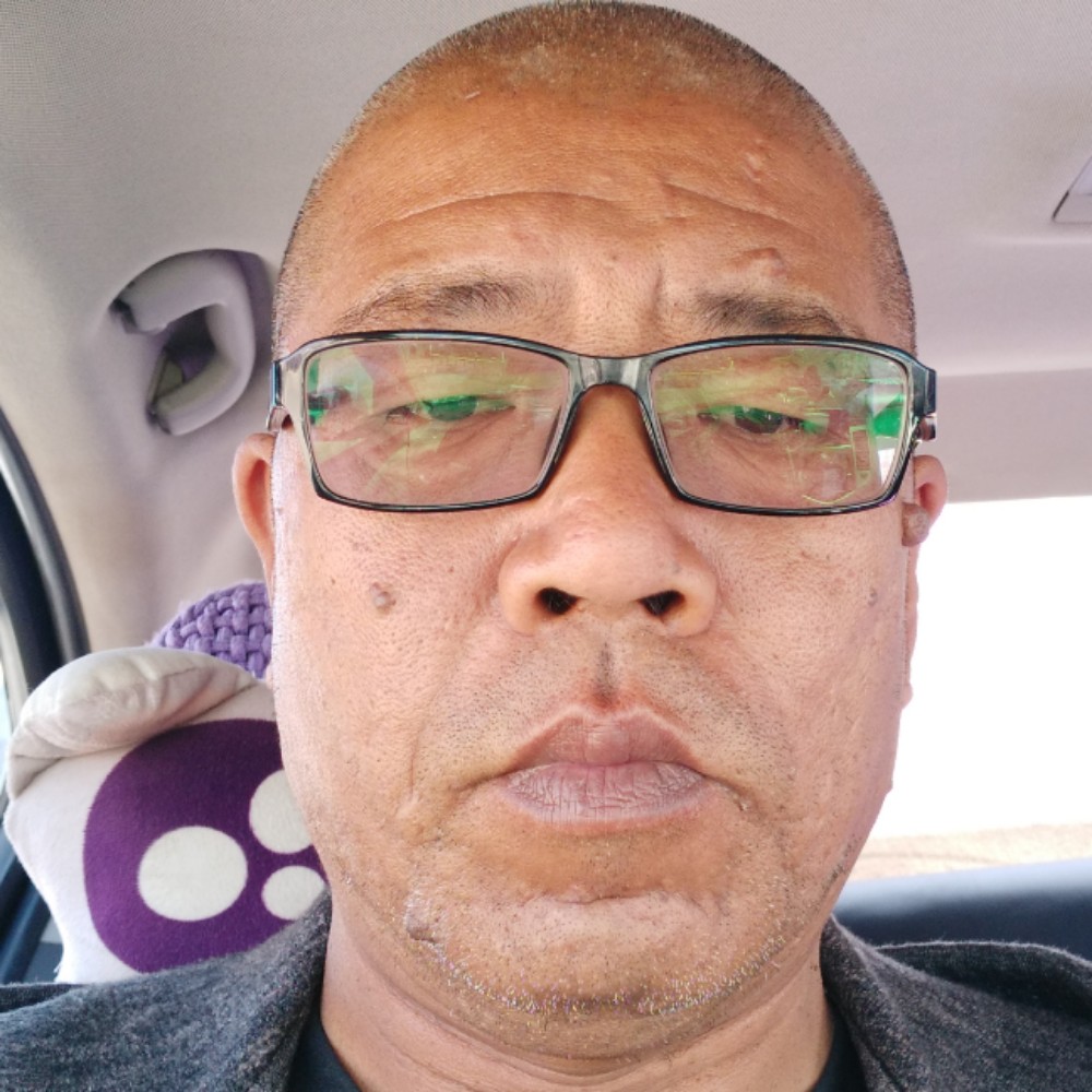 含蓄沧澜孤狼的照片