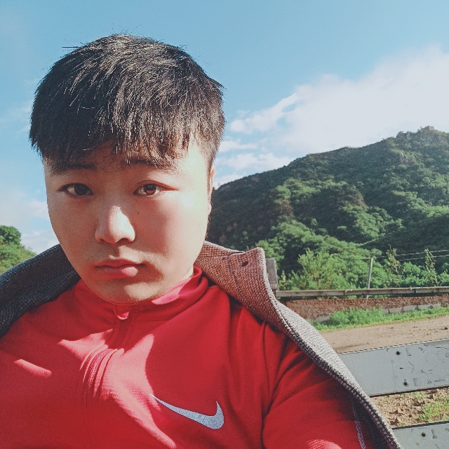 虫文子的照片