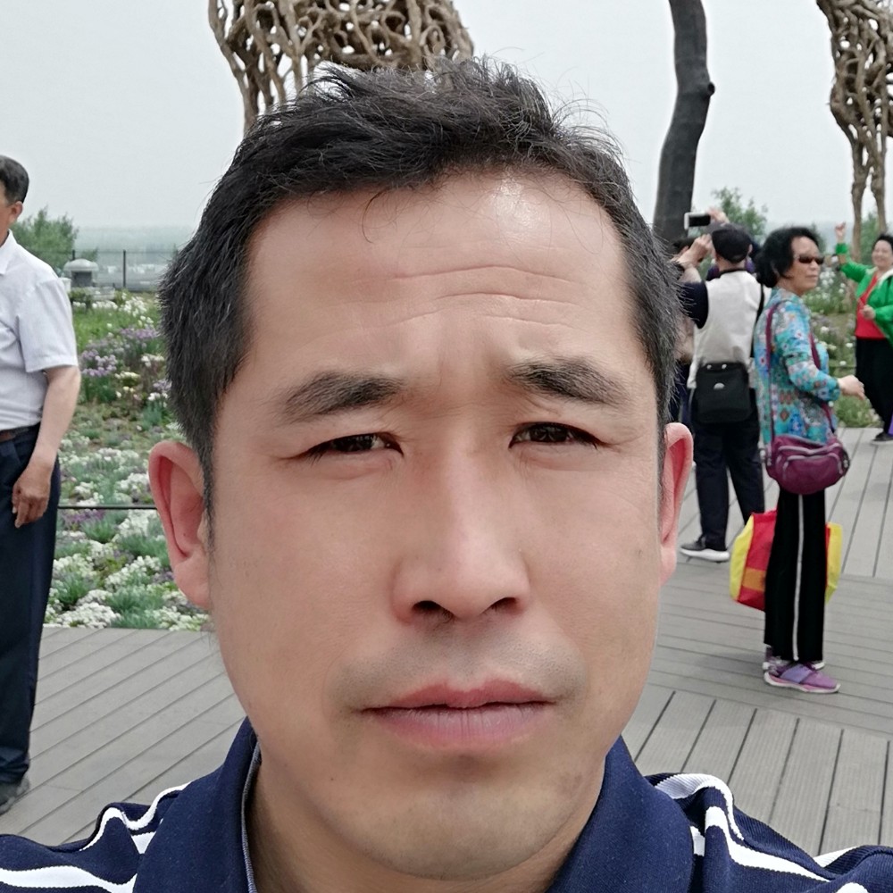 塞外孤狼的照片