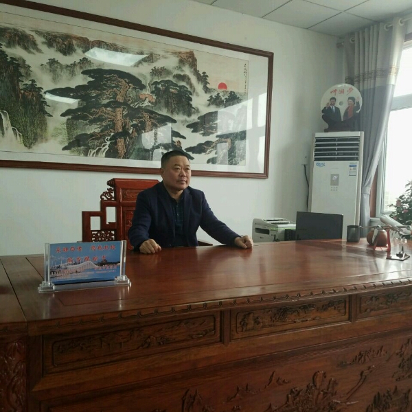 15965759888的照片
