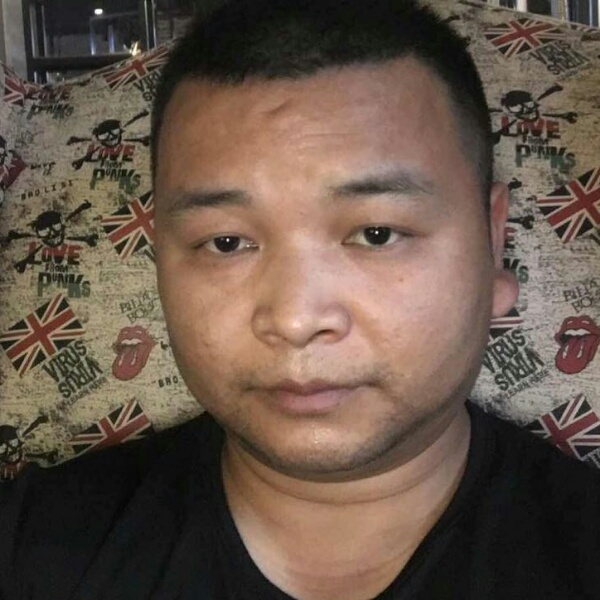 寻爱者之胖哥的照片
