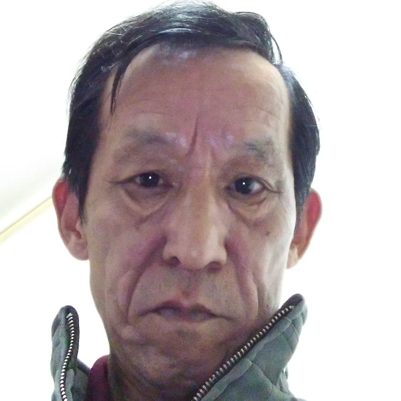 强哥找个伴侣共度的照片