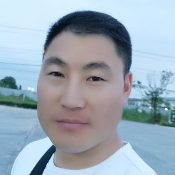 张加文的照片
