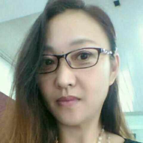妍如玉的照片