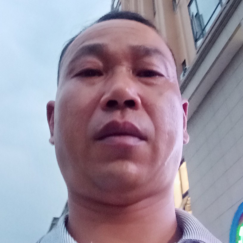 贪玩笑黄豆的照片