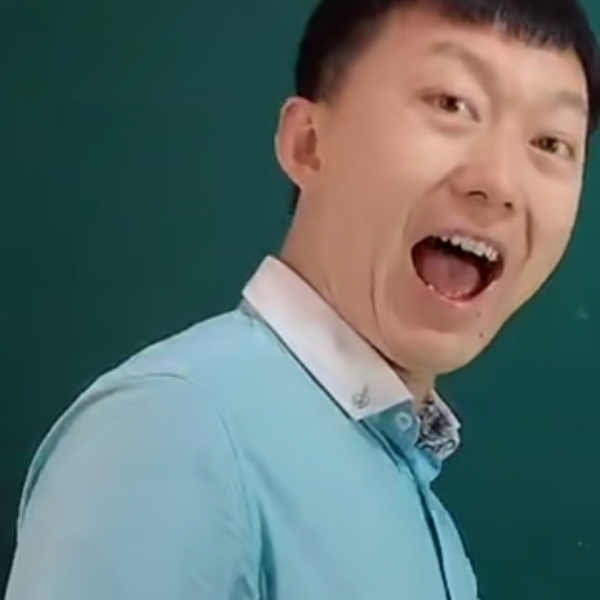 流岚倾心呆萌的照片