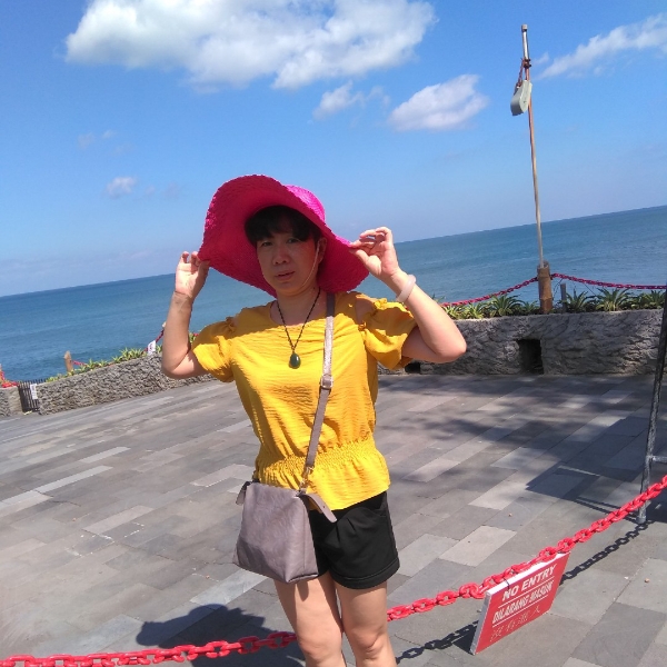老燕燕的照片